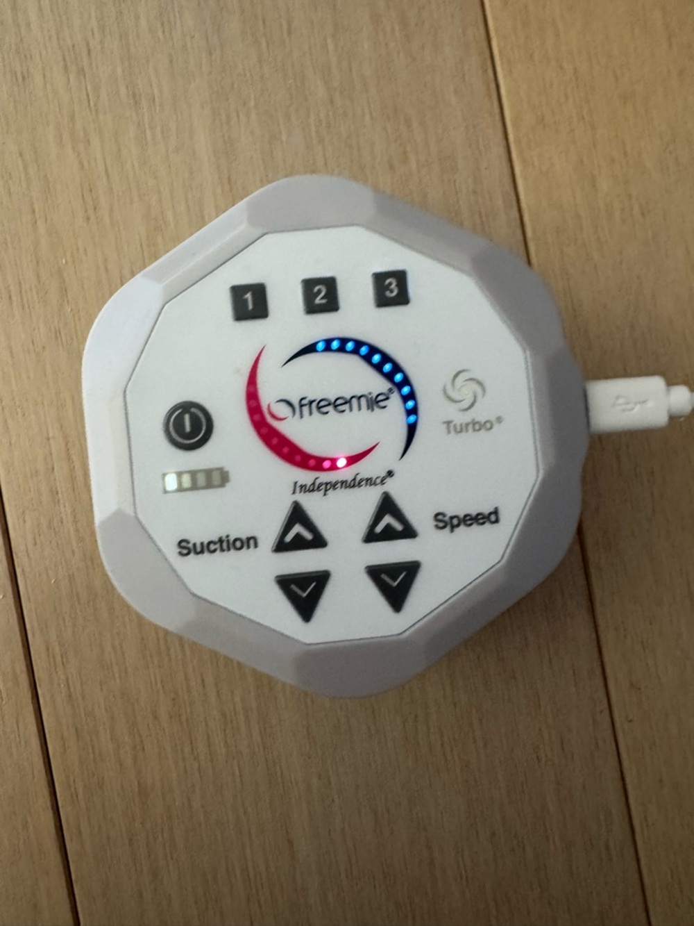 Freemie Independence Pump Control Unit in White